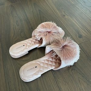 BRAND NEW Birdies 6.5